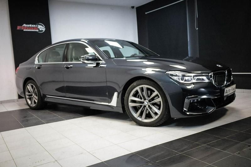 Używany BMW 730 265 KM (194 kW) 2018 Szary Sedan/Limuzyna