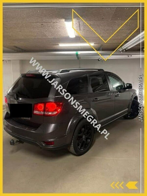 Używany Fiat Freemont 170 KM (125 kW) 2014 Szary SUV