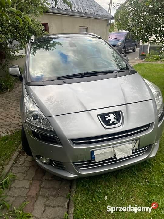 Używany Peugeot 5008 2012 Srebrny Minivan