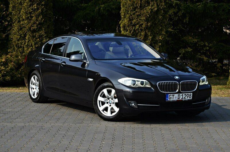 Granatowy Używany 2012 BMW 520 Sedan/Limuzyna | 56 900 zł - Obraz 1/4