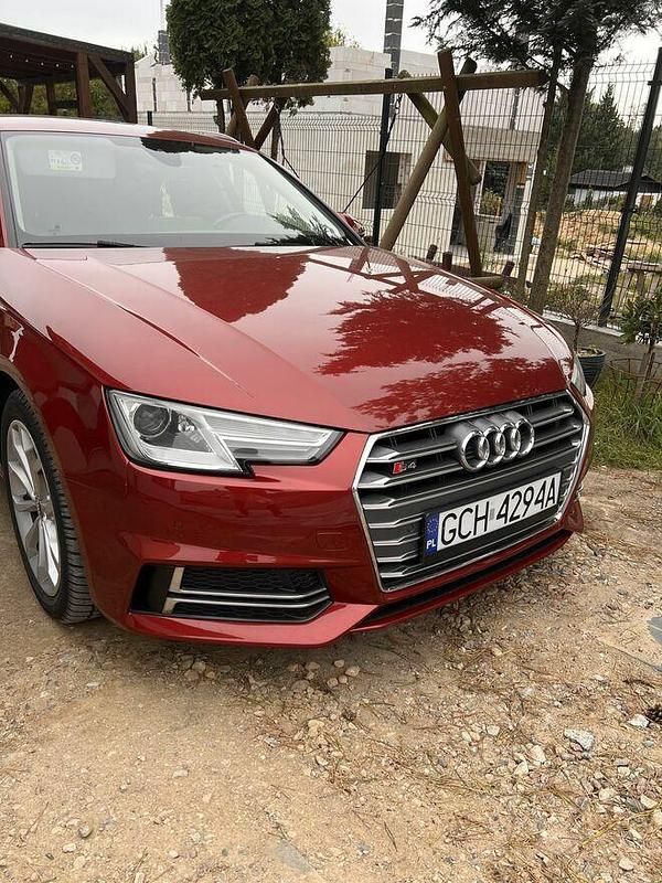 Używany Audi A4 2017 Inny kolor Kombi