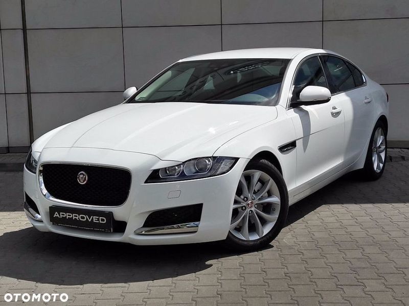 Jaguar xf x260
