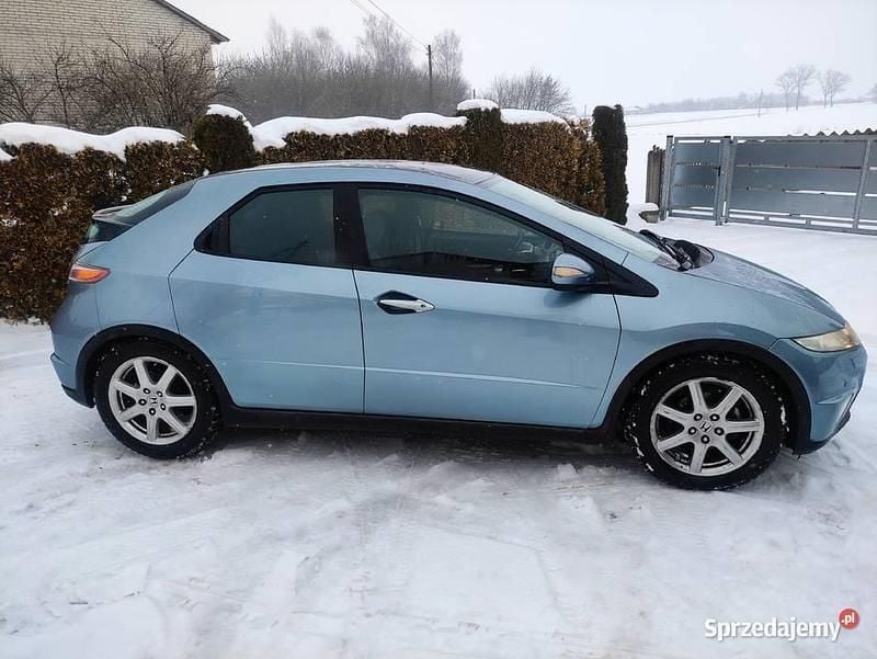 Używany Honda Civic 140 KM (102 kW) 2007 Sedan/Limuzyna