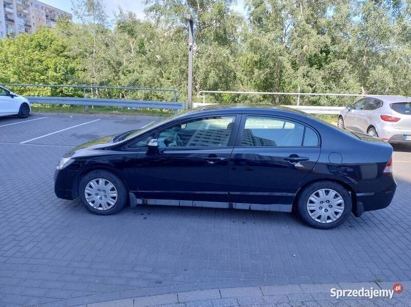 Używany Honda Civic 140 KM (102 kW) 2006 Czarny Sedan/Limuzyna
