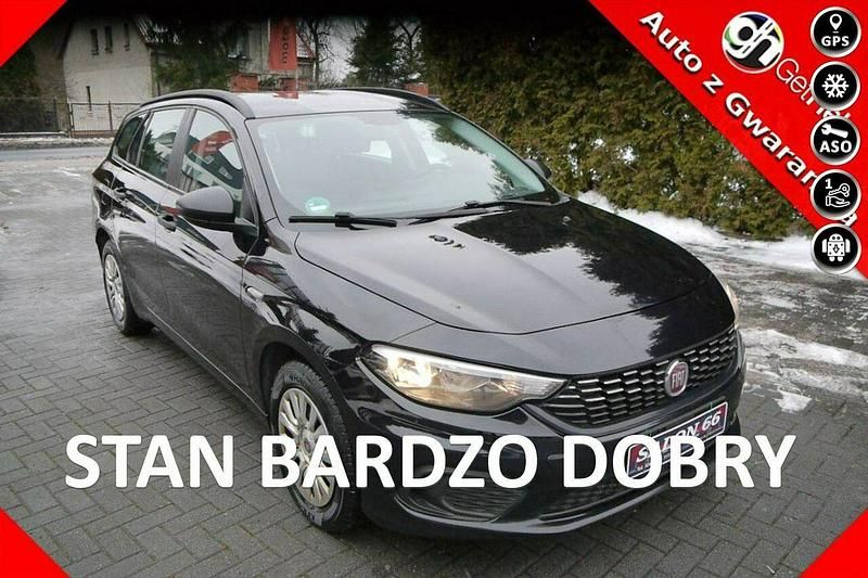 Granatowy Używany 2019 Fiat Tipo Kombi | 31 600 zł - Obraz 1/4