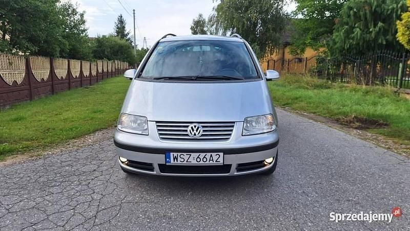 Używany 2009 VW Sharan Minivan | 17 900 zł - Obraz 1/4