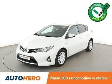 Biały (metalik) Używany 2014 Toyota Auris Hybrid Hatchback | 50 000 zł (Uczciwa cena) - Obraz 1/3