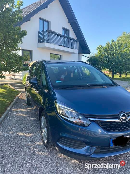 Używany Opel Zafira 2017 Minivan