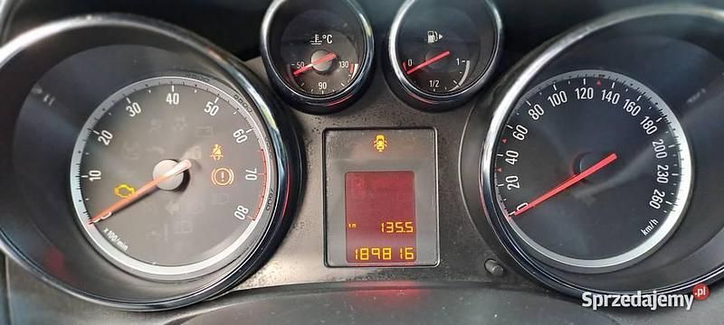 Używany Opel Astra 2014 Inny kolor Sedan/Limuzyna