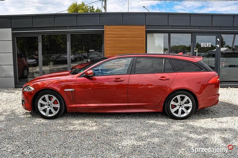 Używany 2015 Jaguar XF R Sedan/Limuzyna | 29 500 zł (Uczciwa cena) - Obraz 1/4
