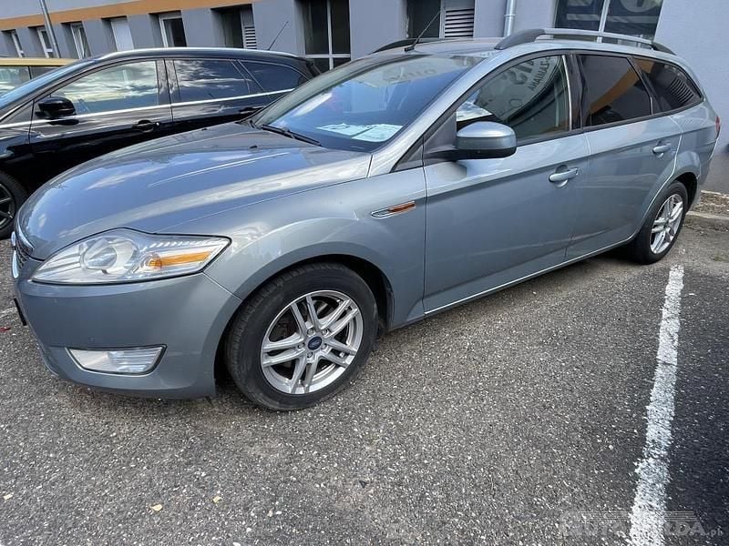 Grafitowy metalik Używany 2008 Ford Mondeo Kombi | 16 900 zł (Uczciwa cena) - Obraz 1/4
