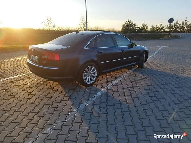 Używany Audi A8 2006 Sedan/Limuzyna