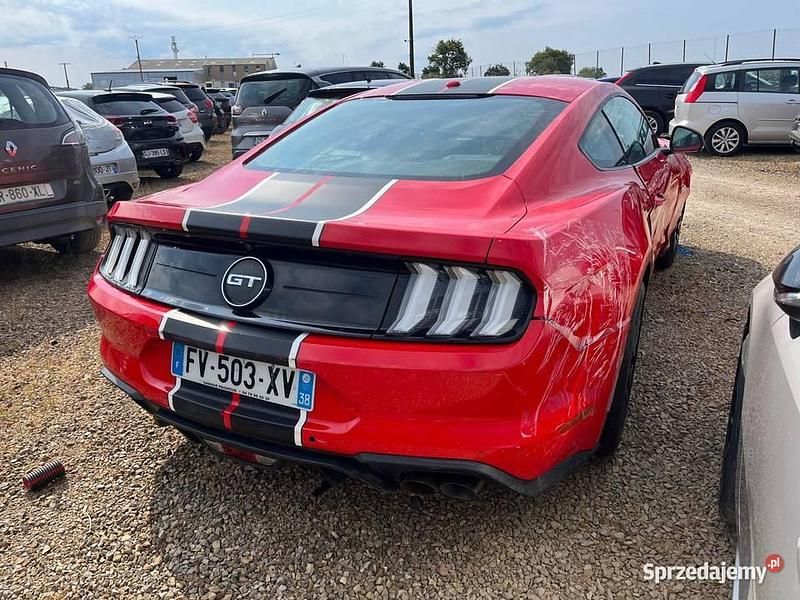 Używany Ford Mustang GT Fastback 2018 Czerwony Coupe