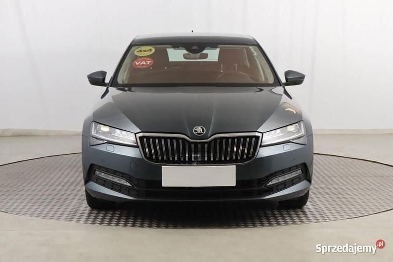 Szary Używany 2021 Skoda Superb Sedan/Limuzyna | 76 999 zł (Super Cena) - Obraz 1/4