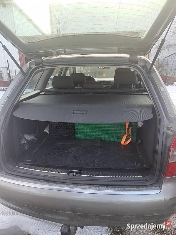 Używany Audi A4 2003 Szary Kombi