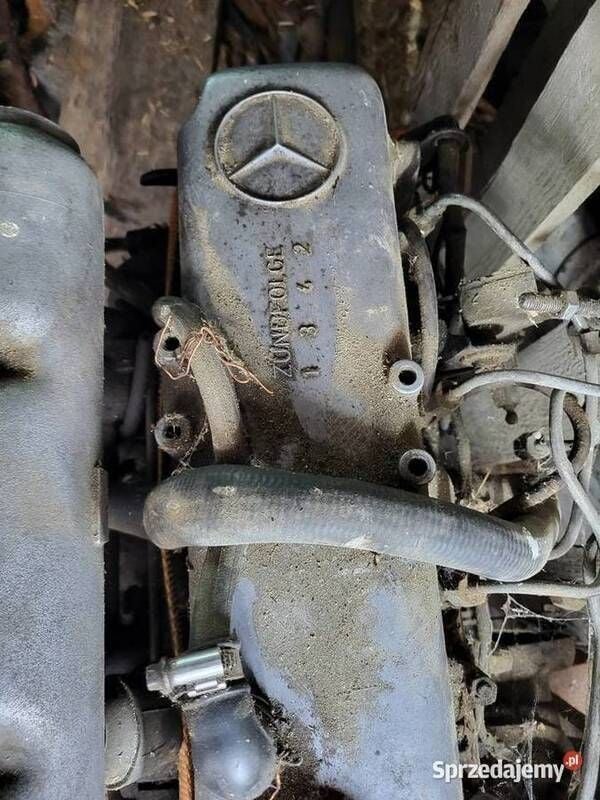 Używany 1980 Mercedes W114 Sedan/Limuzyna | 1777 zł - Obraz 1/4