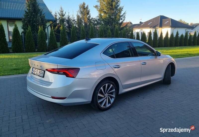 Srebrny Używany 2020 Skoda Octavia Style Sedan/Limuzyna | 68 500 zł (Dość drogi) - Obraz 1/4