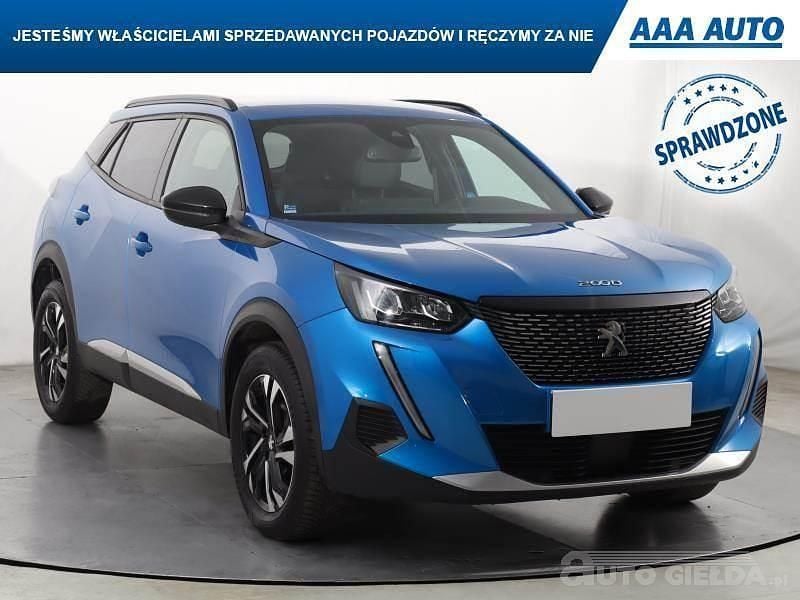 Używany Peugeot 2008 2023 Błękitny SUV