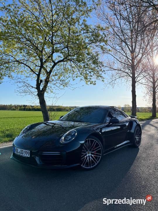 Czarny Używany 2016 Porsche 911 Turbo Coupe | 669 000 zł - Obraz 1/4