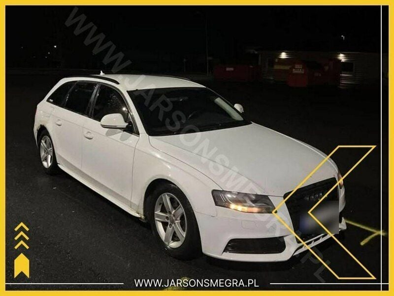 Biały Używany 2009 Audi A4 Kombi | 18 040 zł (Dobra cena) - Obraz 1/4