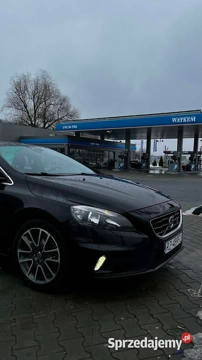 Używany Volvo V40 2014 Czarny Hatchback