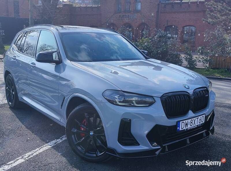 Szary Używany 2022 BMW X3 M Sport SUV | 245 900 zł - Obraz 1/4