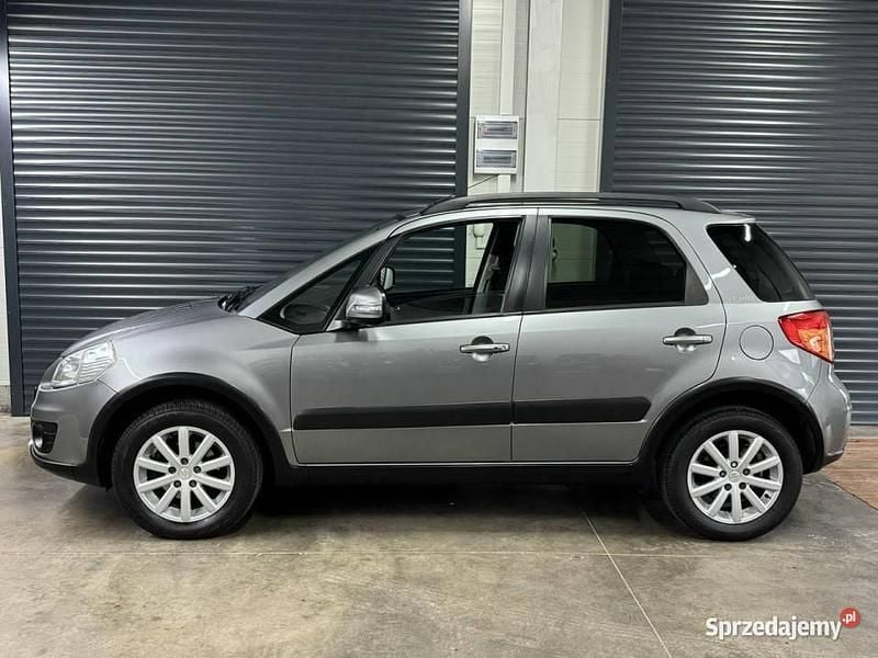 Grafitowy Używany 2012 Suzuki SX4 Hatchback | 39 800 zł (Drogi) - Obraz 1/4