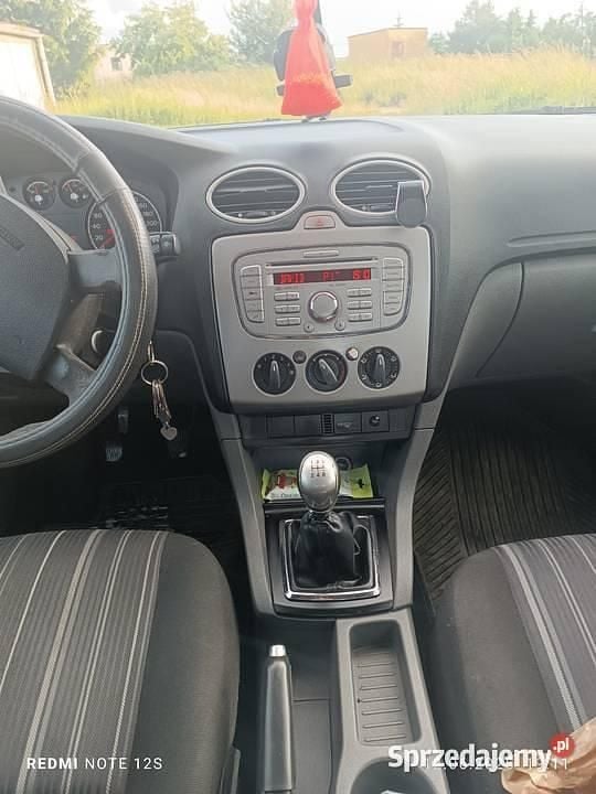 Czarny Używany 2009 Ford Focus Hatchback | 6600 zł (Dobra cena) - Obraz 1/4
