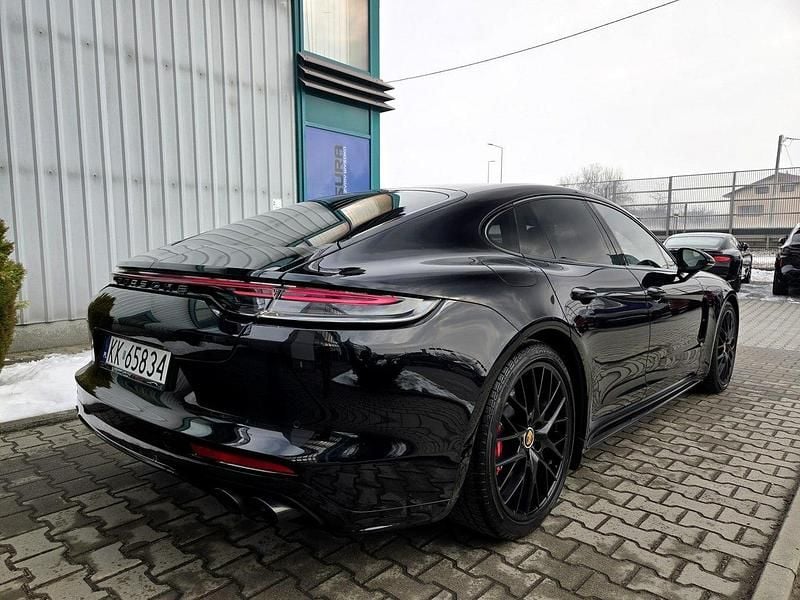 Używany Porsche Panamera 480 KM (353 kW) 2022 Czarny (metalik) Sedan/Limuzyna