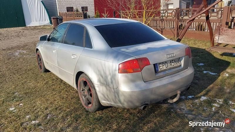 Używany Audi A4 2005 Srebrny Sedan/Limuzyna