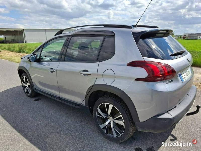 Szary Używany 2017 Peugeot 2008 GT-line SUV | 24 999 zł - Obraz 1/4