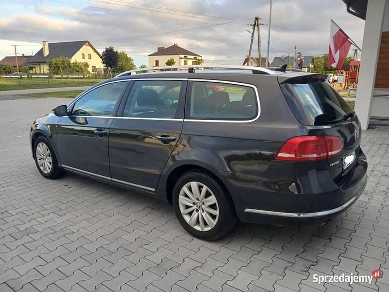 Używany VW Passat 105 KM (77 kW) 2011