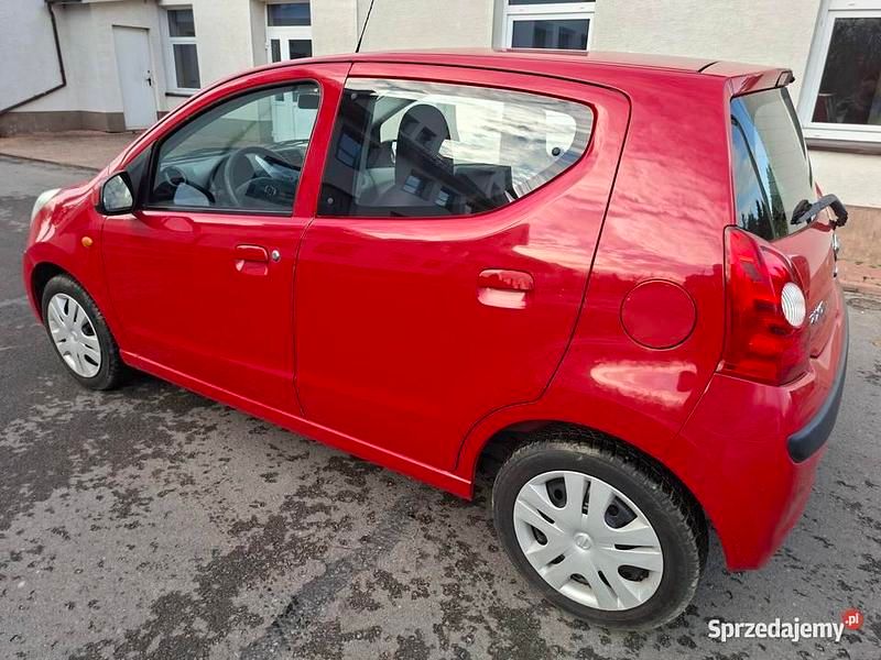 Używany 2011 Nissan Pixo Hatchback | 11 400 zł (Uczciwa cena) - Obraz 1/4