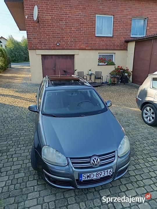 Grafitowy Używany 2008 VW Golf V Kombi | 10 000 zł (Uczciwa cena) - Obraz 1/4