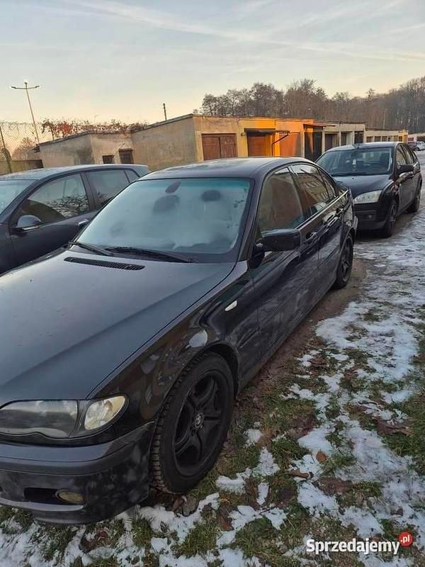 Używany BMW 330 2002 Czarny Sedan/Limuzyna