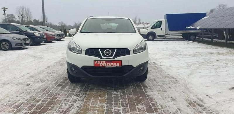 Używany Nissan Qashqai 141 KM (103 kW) 2011 Biały SUV