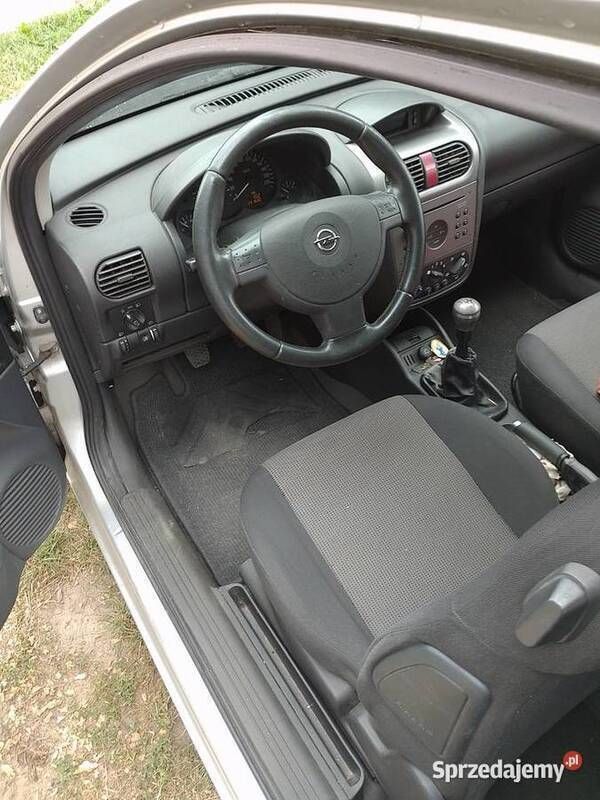 Używany Opel Corsa 80 KM (58 kW) 2005 Szary Hatchback