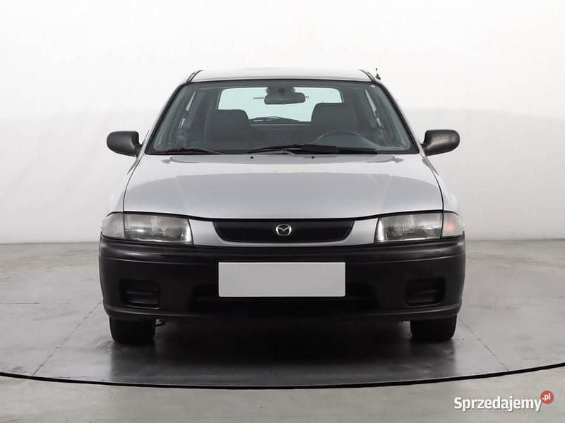 Srebrny Używany 2000 Mazda 323 Hatchback | 2499 zł - Obraz 1/4