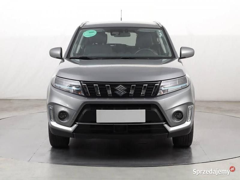 Szary Używany 2020 Suzuki Vitara SUV | 66 499 zł (Uczciwa cena) - Obraz 1/4