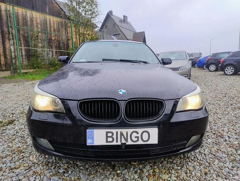 Używany BMW 520 163 KM (119 kW) 2006 Czarny Sedan/Limuzyna