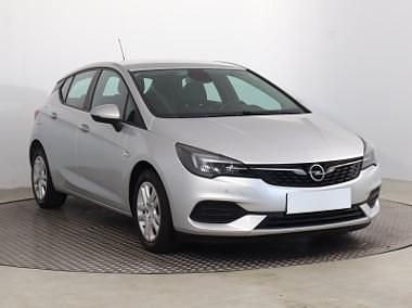 Srebrny Używany 2020 Opel Astra Hatchback | 45 999 zł (Uczciwa cena) - Obraz 1/4