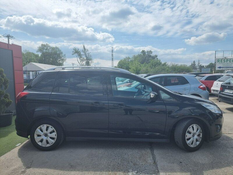 Używany Ford Grand C-Max 125 KM (91 kW) 2015 Czarny (metalik) Minivan