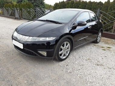 Czarny Używany 2007 Honda Civic Executive Hatchback | 16 900 zł - Obraz 1/4