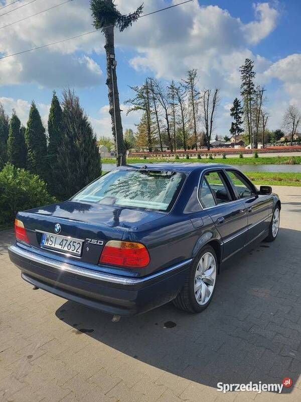 Używany BMW 750 1999 Niebieski Sedan/Limuzyna