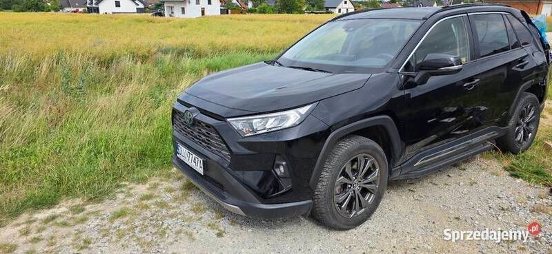 Czarny Używany 2022 Toyota RAV4 Hybrid SUV | 109 999 zł - Obraz 1/4