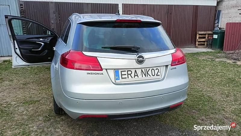 Używany Opel Insignia 2011 Srebrny Kombi