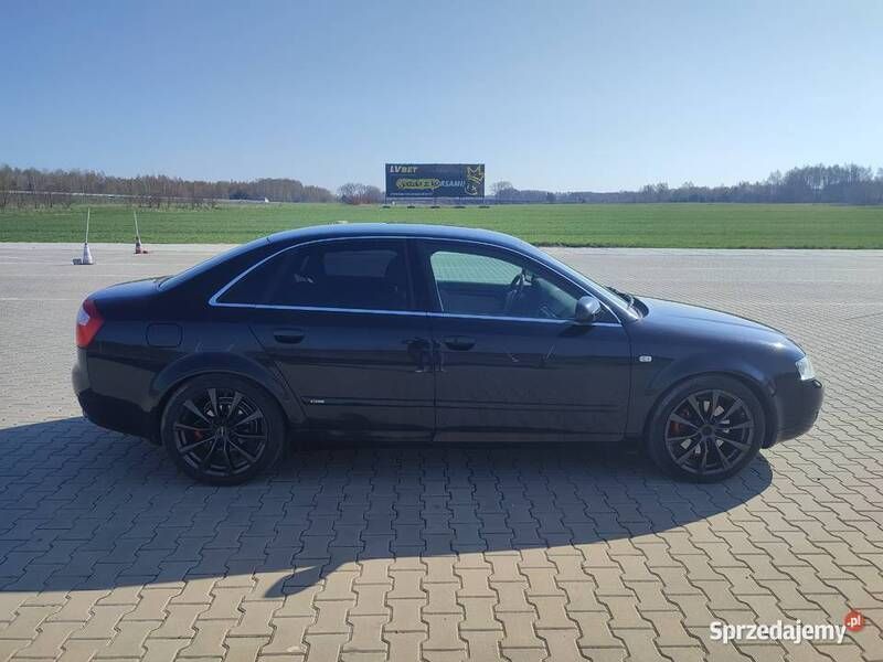 Czarny Używany 2003 Audi A4 S-Line Sedan/Limuzyna | 12 000 zł - Obraz 1/4