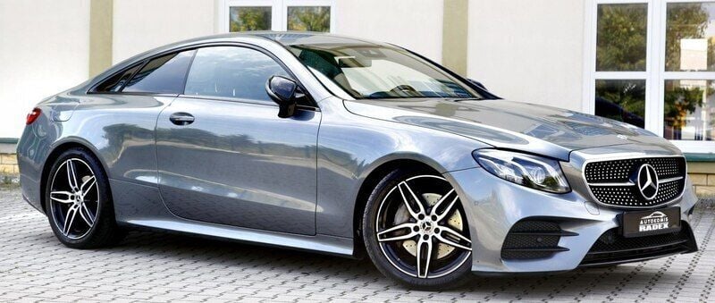 Używany Mercedes E220 195 KM (143 kW) 2018 Grafitowy Coupe
