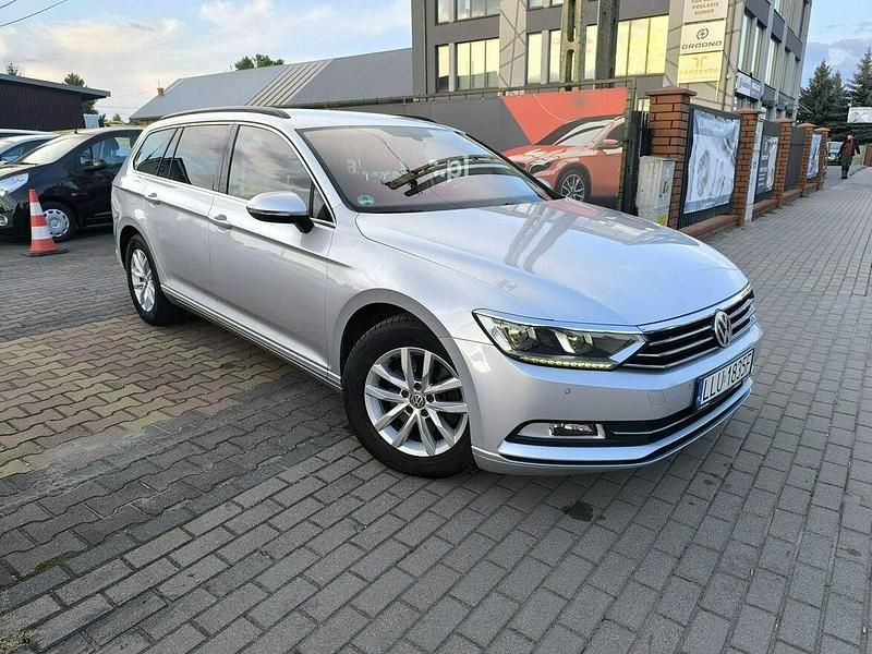 Używany VW Passat 150 KM (110 kW) 2014 Srebrny Kombi