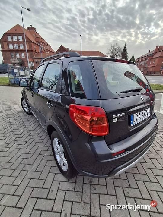 Używany Suzuki SX4 120 KM (88 kW) 2014